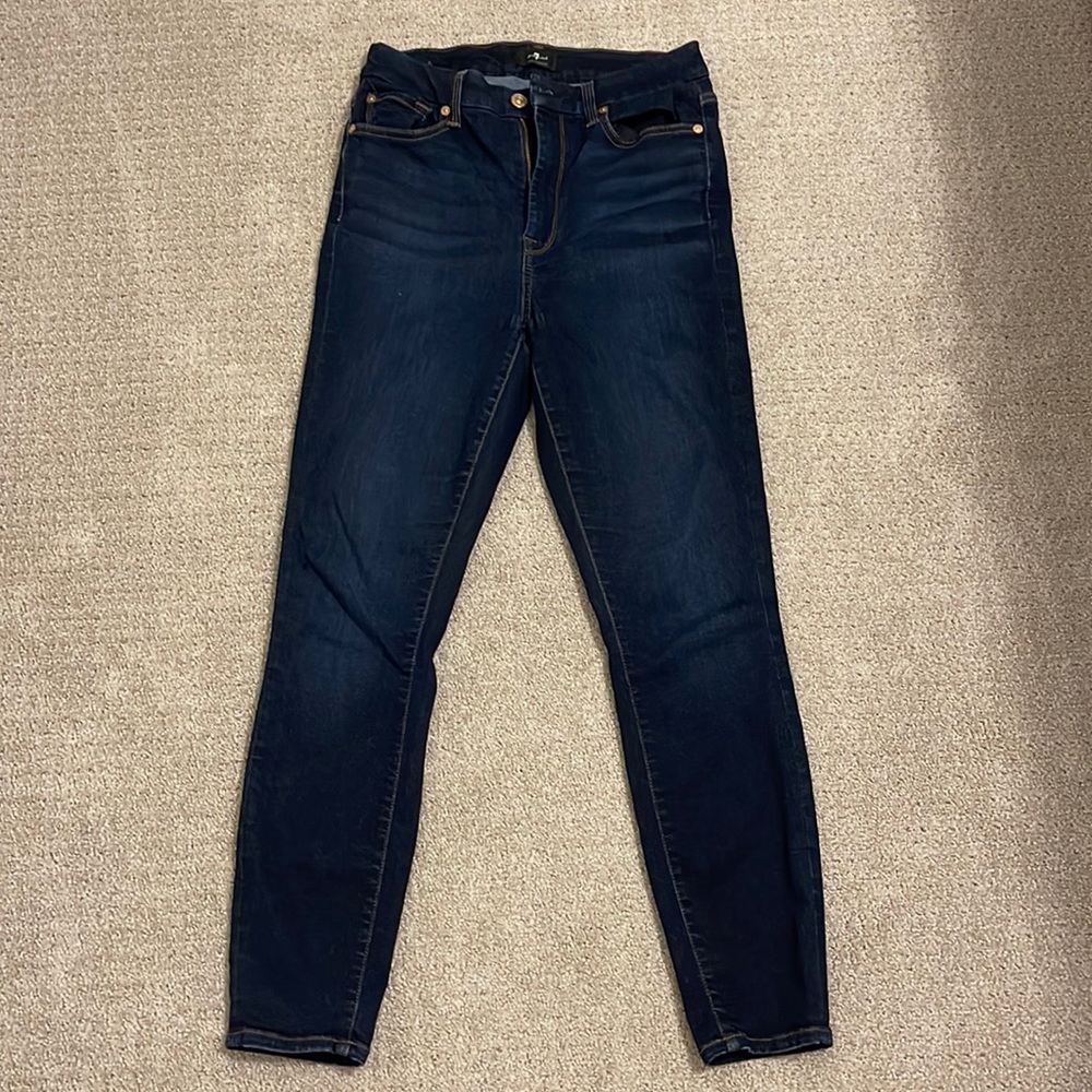 Seven for all mankind high rise ankle skinny Jean. Size 28